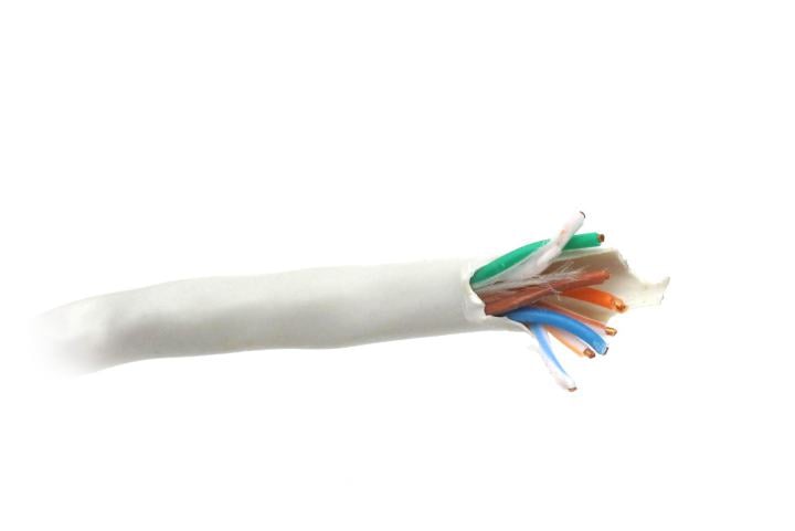 Кабель UTP 4 пары кат.5e, PVCLS <бухта  305м> NeoMax <NM711021>