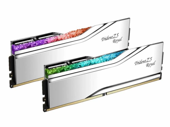 Модуль памяти G.SKILL TRIDENT Z5 ROYAL RGB 32GB 6400МГц DDR5 CL32 DIMM (Kit of 2x16GB) 1.4V XMP 3.0, Silver